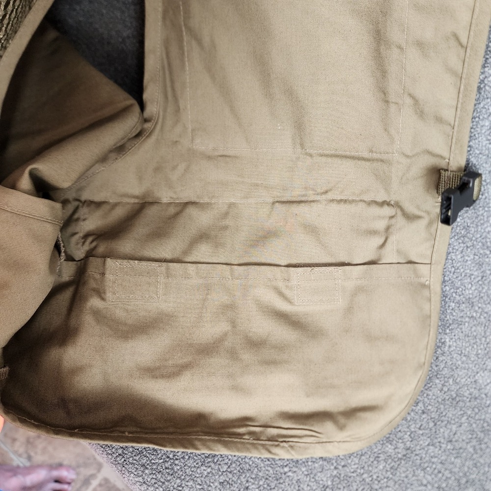 Orvis Mens Fly Fishing Vest Khaki Tan Mesh Back Multi-Pocket Utility Size S - Picture 8 of 12